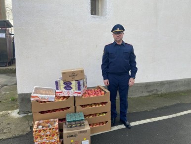 Офицеры следственного управления СК России по Республике Адыгея посетили военный госпиталь и поздравили участников специальной военной операции с Днем Героя Отечества