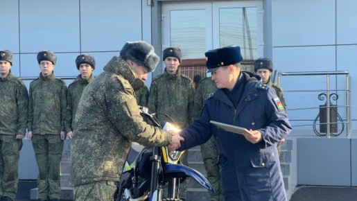 В День Героев Отечества МГТУ передал гуманитарный груз личному составу одной из войсковых частей