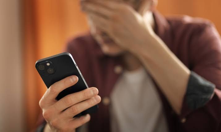 «Безопасный счет» лишил жительницу Тахтамукайского района более 1 миллиона рублей