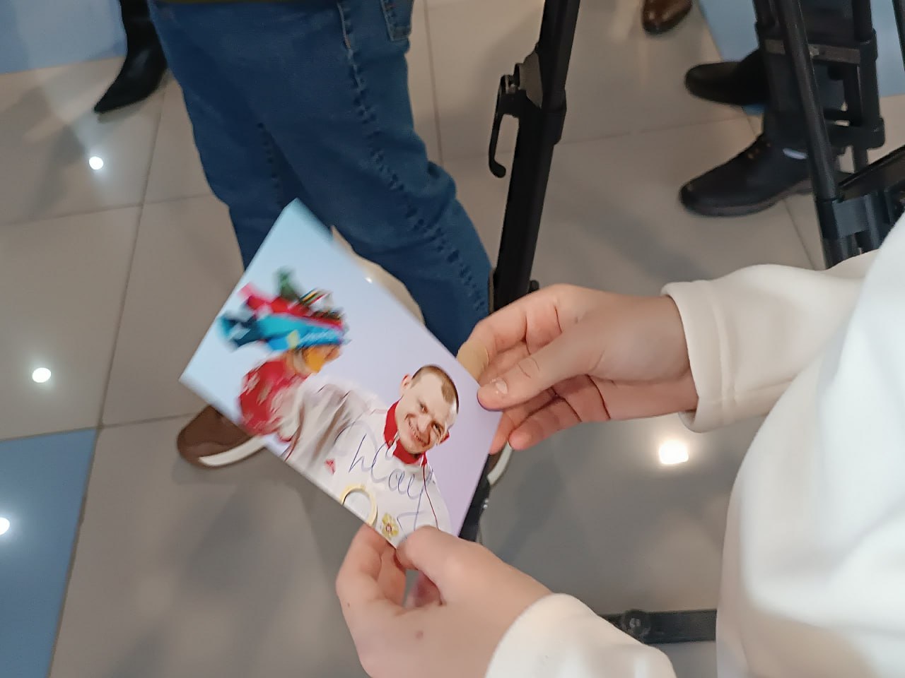 Легенда мирового спорта Дмитрий Саутин встретился в Майкопе с юными спортсменами Легенда мирового спорта Дмитрий Саутин встретился в Майкопе с юными спортсменами