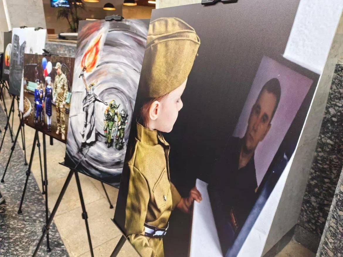 В Москве наградили победителей Всероссийского конкурса творческих работ «Памяти героев верны!» из Адыгеи В Москве наградили победителей Всероссийского конкурса творческих работ «Памяти героев верны!» из Адыгеи