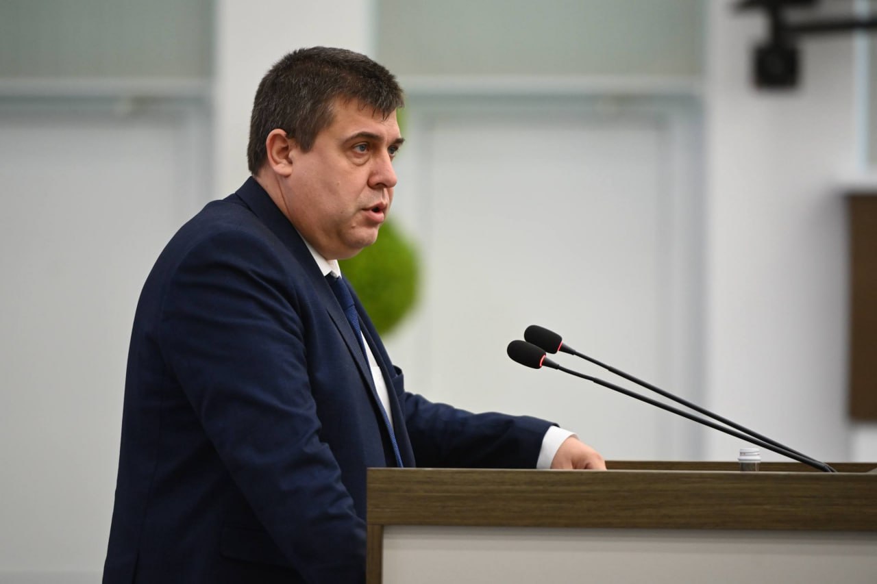 Парламентарии Адыгеи приняли во втором чтении бюджет республики на 2026 год и плановый период 2027–2028 годов Парламентарии Адыгеи приняли во втором чтении бюджет республики на 2026 год и плановый период 2027–2028 годов