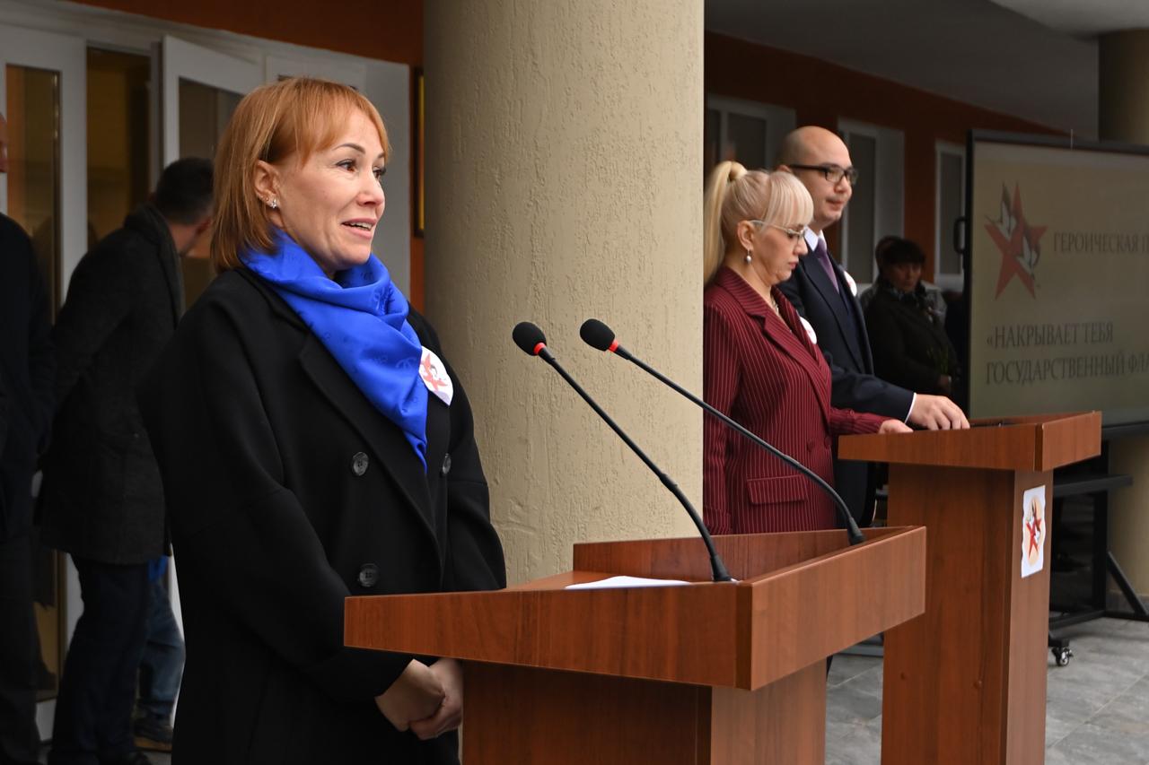 В майкопской школе №2 увековечили память Героя России Вадима Лемеша В майкопской школе №2 увековечили память Героя России Вадима Лемеша