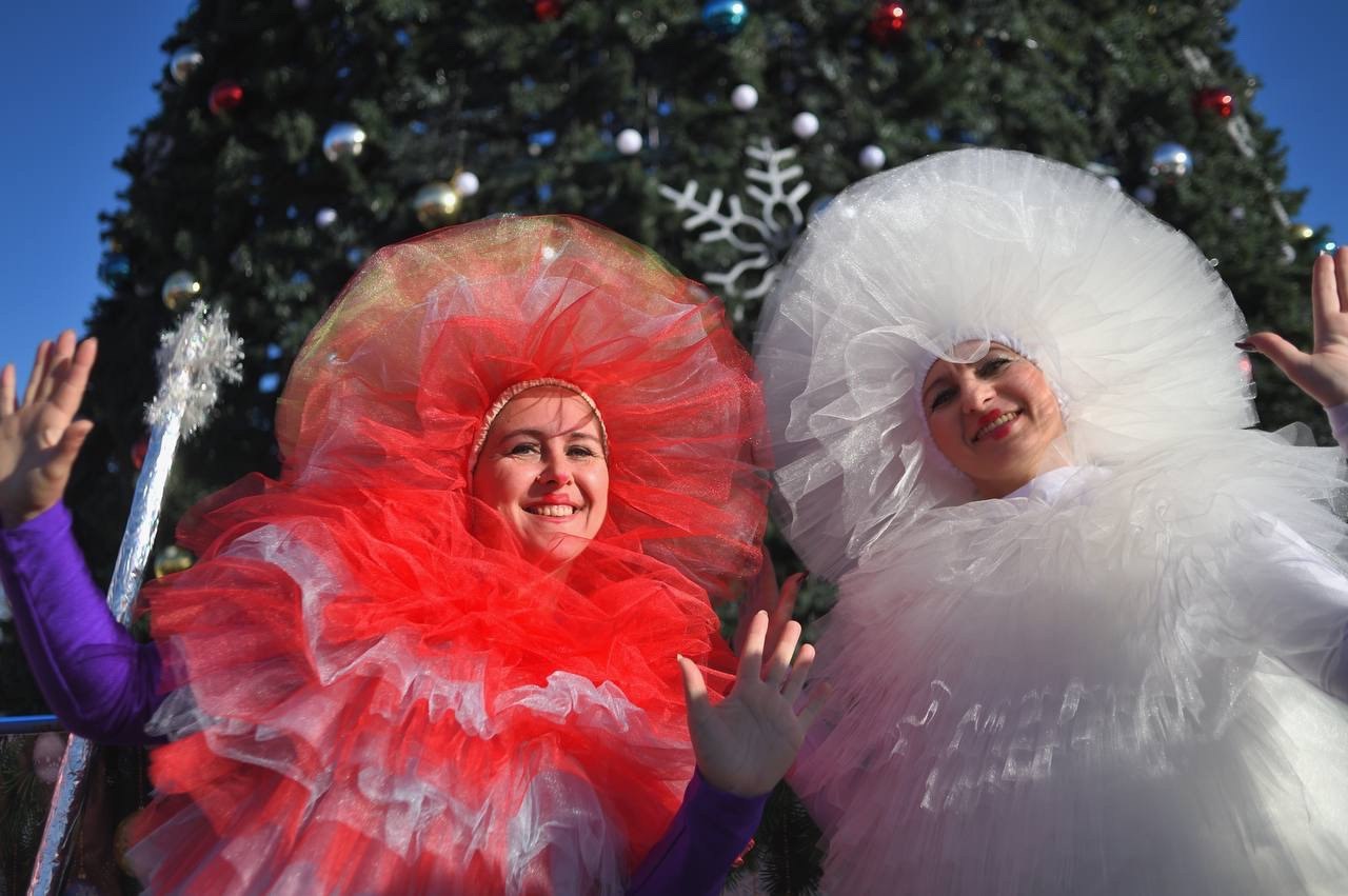 Жителей Майкопа приглашают на открытие главной городской ёлки Жителей Майкопа приглашают на открытие главной городской ёлки