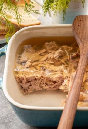 Искусство идеального холодца: как правильно солить и варить