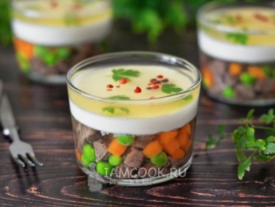 Заливное для праздничного стола: изысканные рецепты, которые удивят гостей