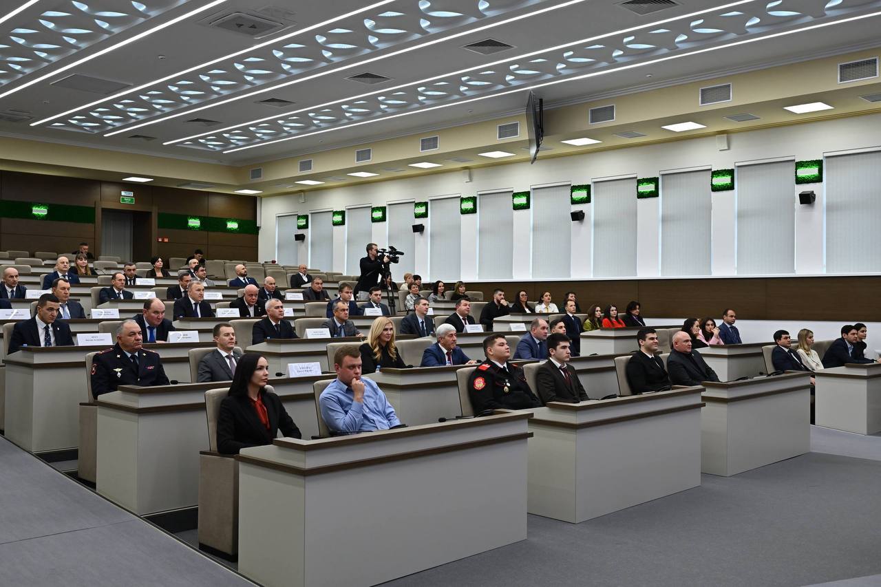 В Адыгее на реализацию молодежной политики выделят 190 млн рублей в 2026 году В Адыгее на реализацию молодежной политики выделят 190 млн рублей в 2026 году