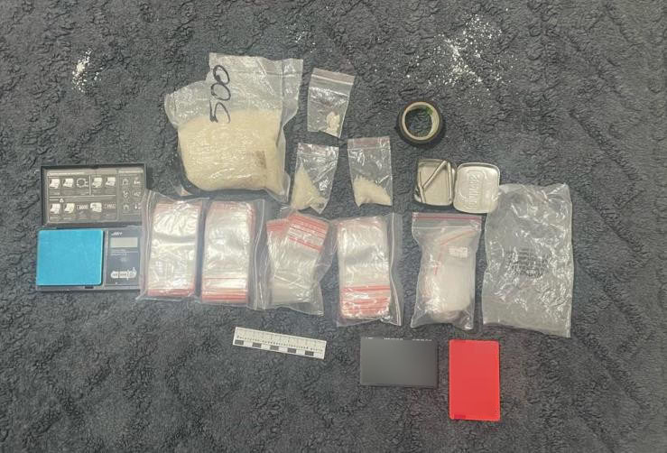 За прошедшие сутки в МВД по Адыгее поступило около 240 заявлений и сообщений от граждан За прошедшие сутки в МВД по Адыгее поступило около 240 заявлений и сообщений от граждан