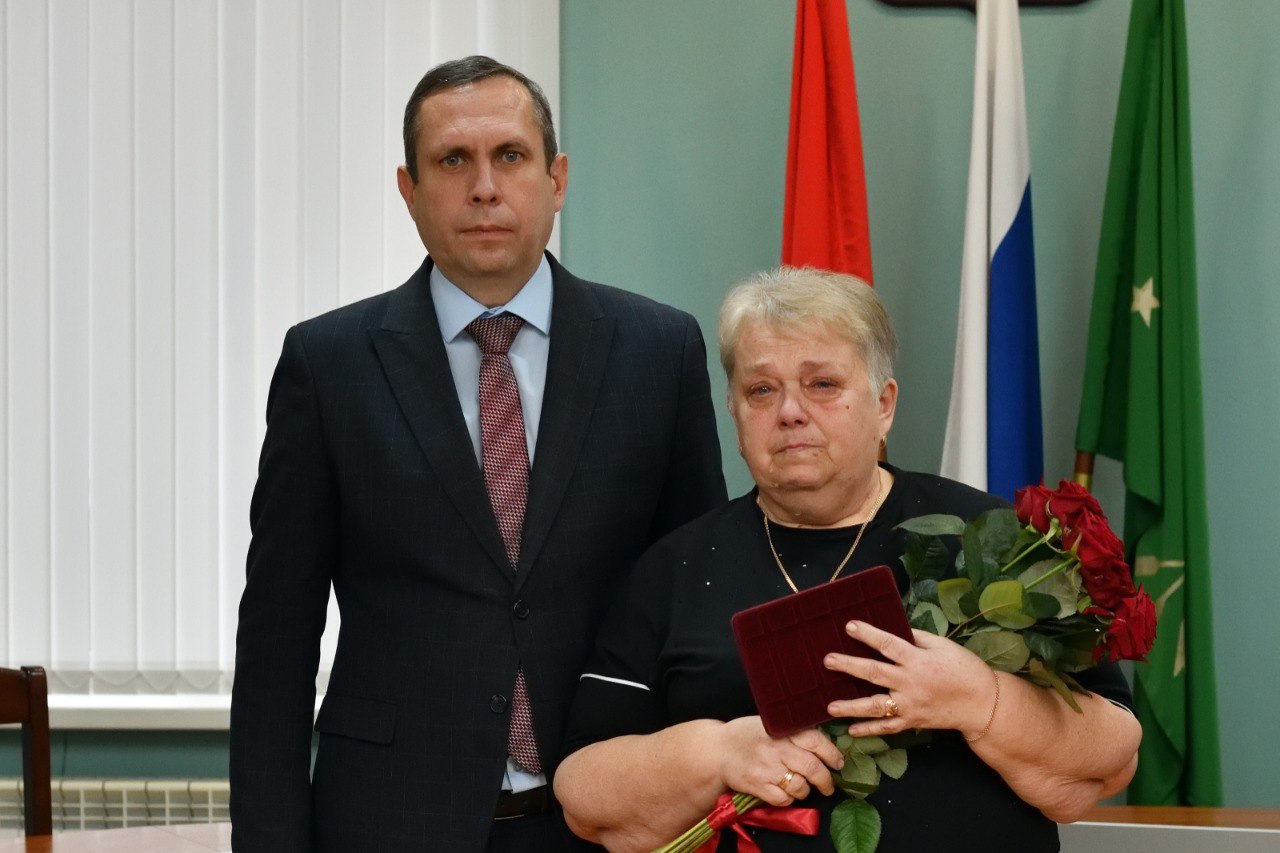 Геннадий Митрофанов: Ежедневно в зоне СВО наши бойцы совершают подвиги: защищают суверенитет родной страны, помогают мирному населению и своим товарищам — к сожалению, иногда ценой своих жизней Геннадий Митрофанов: Ежедневно в зоне СВО наши бойцы совершают подвиги: защищают суверенитет родной страны, помогают мирному населению и своим товарищам — к сожалению, иногда ценой своих жизней