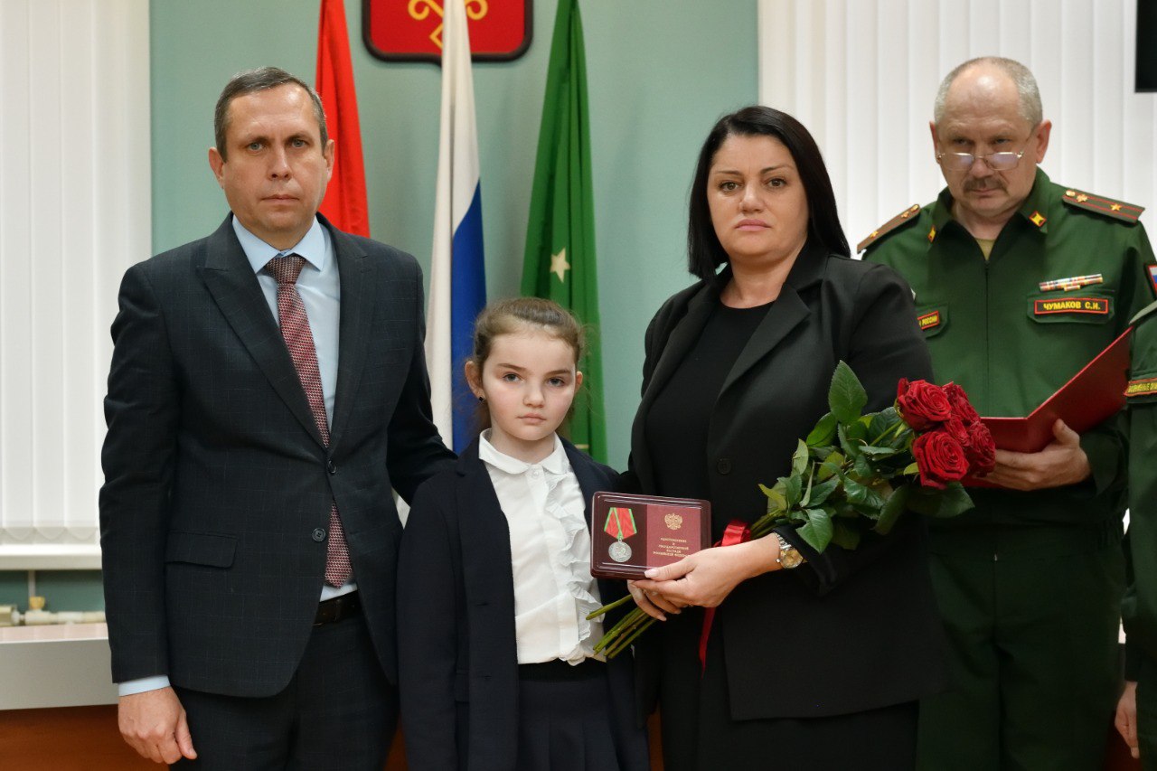 Геннадий Митрофанов: Ежедневно в зоне СВО наши бойцы совершают подвиги: защищают суверенитет родной страны, помогают мирному населению и своим товарищам — к сожалению, иногда ценой своих жизней Геннадий Митрофанов: Ежедневно в зоне СВО наши бойцы совершают подвиги: защищают суверенитет родной страны, помогают мирному населению и своим товарищам — к сожалению, иногда ценой своих жизней