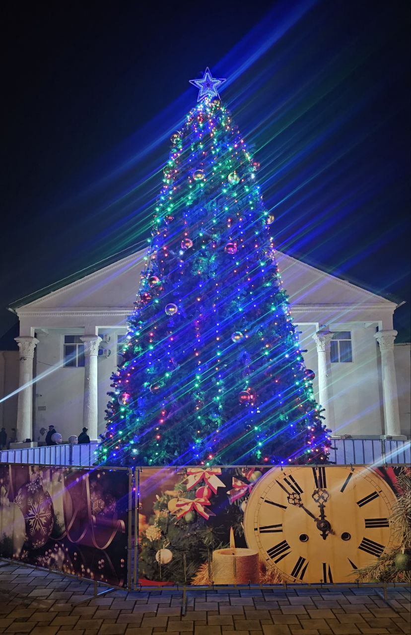 Новогодняя атмосфера в районах Адыгеи Новогодняя атмосфера в районах Адыгеи