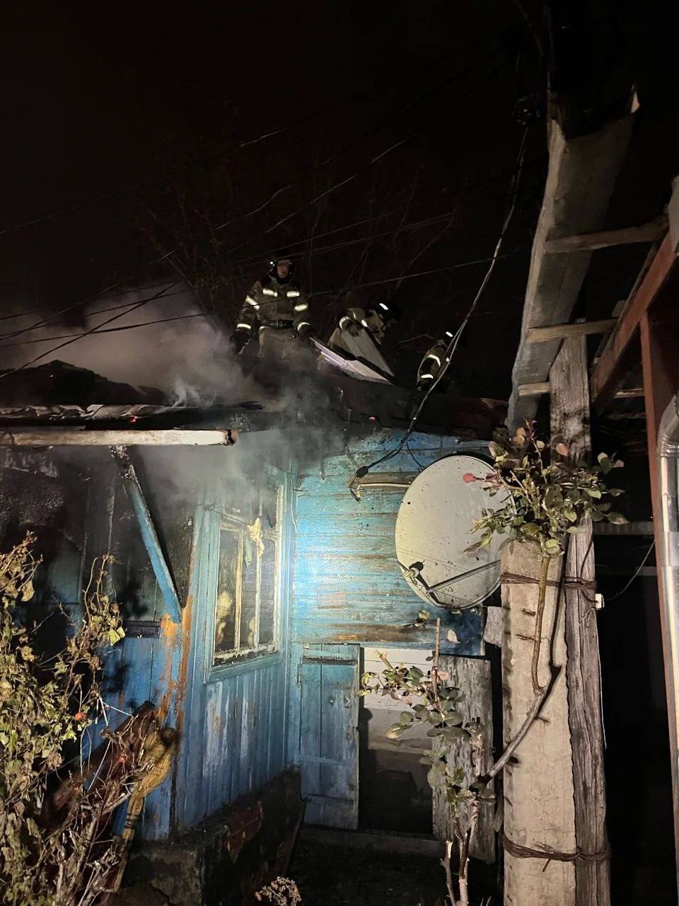 Женщина погибла при пожаре в жилом доме в Майкопе