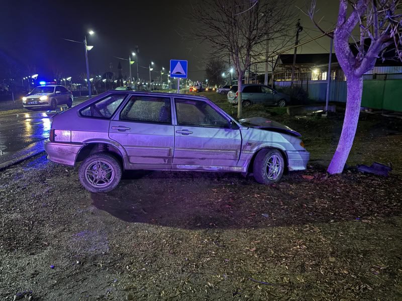 За сутки в Адыгее зарегистрировано 4 дорожно-транспортных происшествия, в результате которых 1 человек погиб и 4 человека пострадали За сутки в Адыгее зарегистрировано 4 дорожно-транспортных происшествия, в результате которых 1 человек погиб и 4 человека пострадали