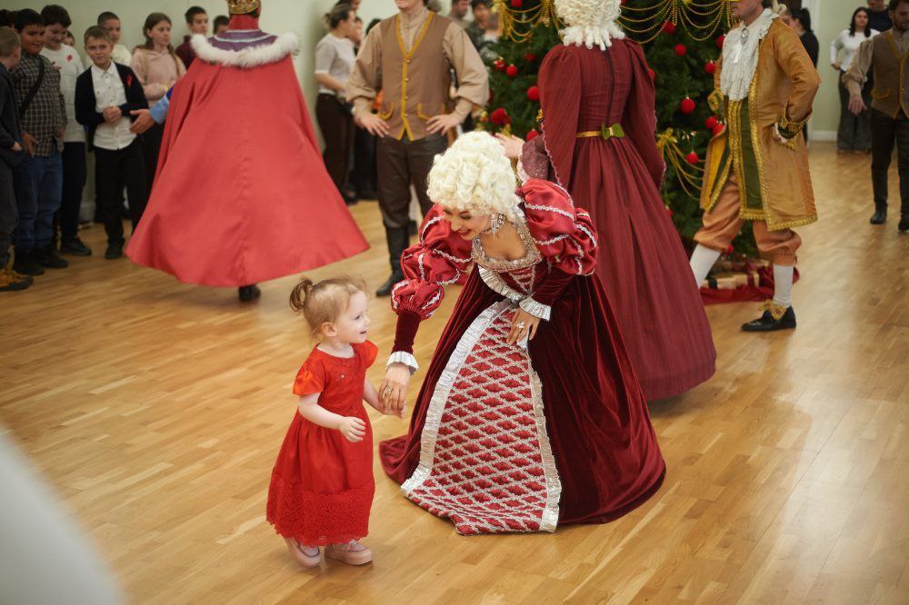 За семь лет количество участников благотворительных елок главы Адыгеи увеличилось более чем в 6,5 раза За семь лет количество участников благотворительных елок главы Адыгеи увеличилось более чем в 6,5 раза