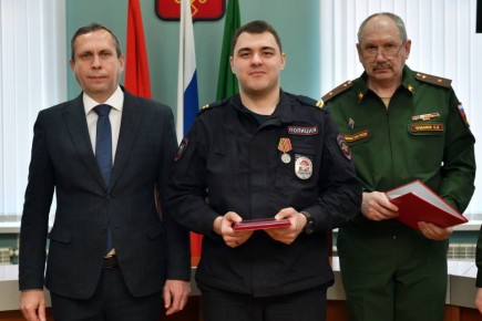 Геннадий Митрофанов: С гордостью вручил участнику Специальной военной операции рядовому Руслану Берзегову государственную награду