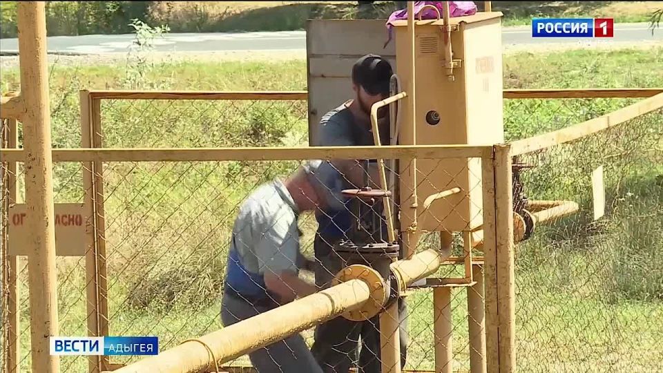 Уровень газификации в Адыгее к концу 2025 года вырос до 92,5 %. Об этом сообщил на брифинге генеральный директор "Газпром газораспределение Майкоп" и "Газпром межрегионгаз Майкоп" Аслан Екутеч