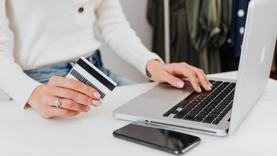 Как вернуть деньги, списанные судебными приставами: пошаговая инструкция