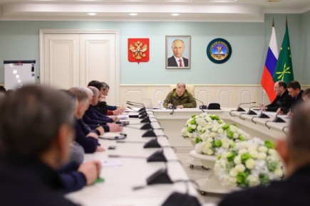 Мурат Кумпилов: На вечернем заседании оперштаба вновь заслушал сводки и доклады руководителей органов власти, глав муниципалитетов, правоохранительных органов и спасателей