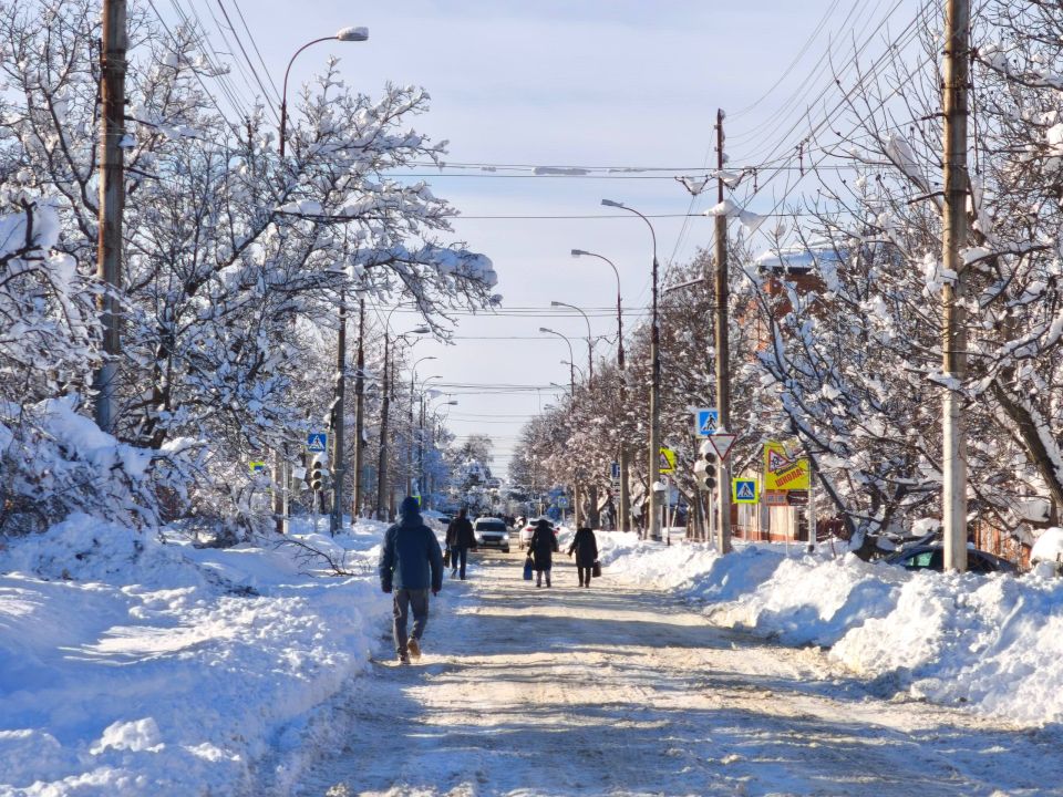 5 января в Адыгее облачно. Температура воздуха в равнинной части +5… +10 °C. Ветер 1-4 м/с