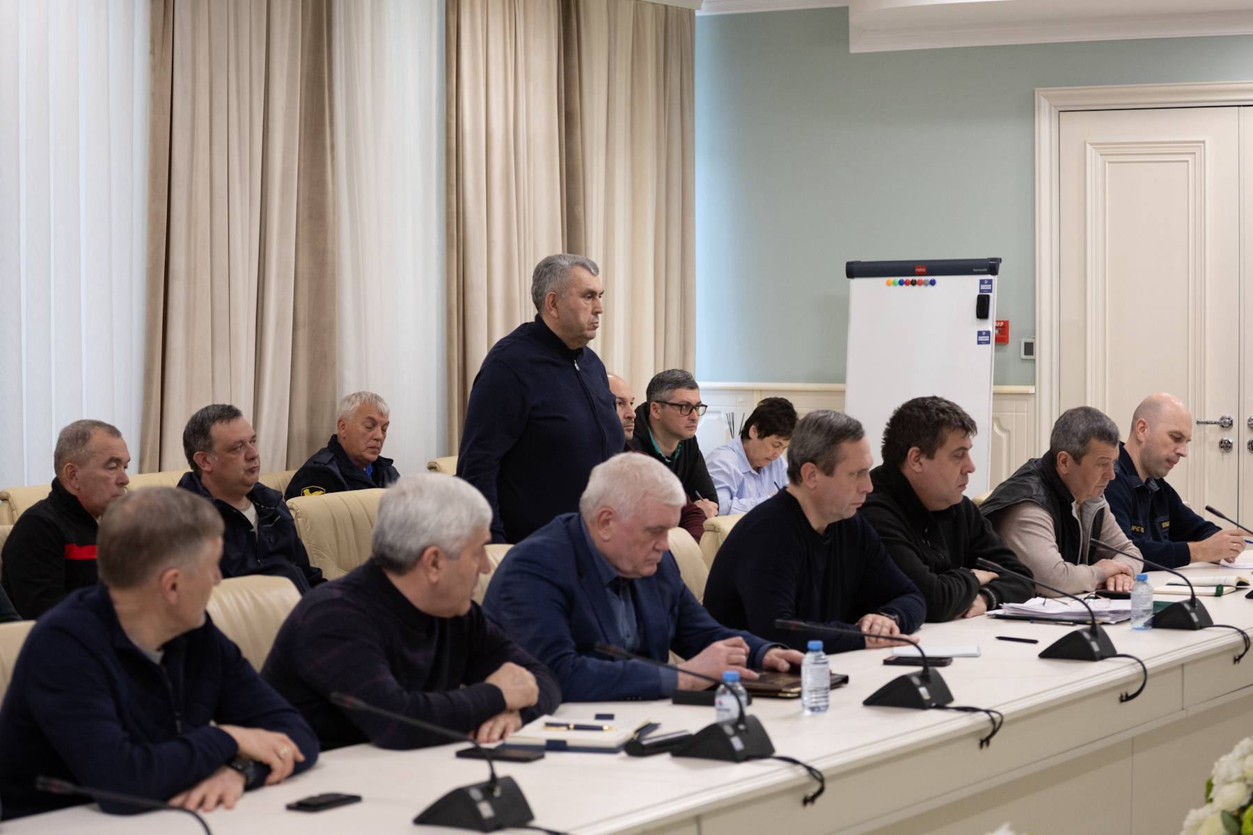 Мурат Кумпилов: Продолжаем работу по ликвидации последствий непогоды в нашей республике Мурат Кумпилов: Продолжаем работу по ликвидации последствий непогоды в нашей республике