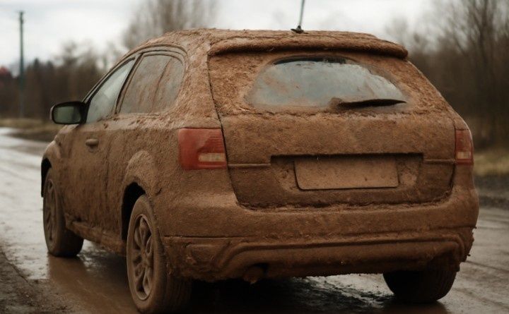 Как избежать штрафа за грязные номера: полезные советы и хитрости