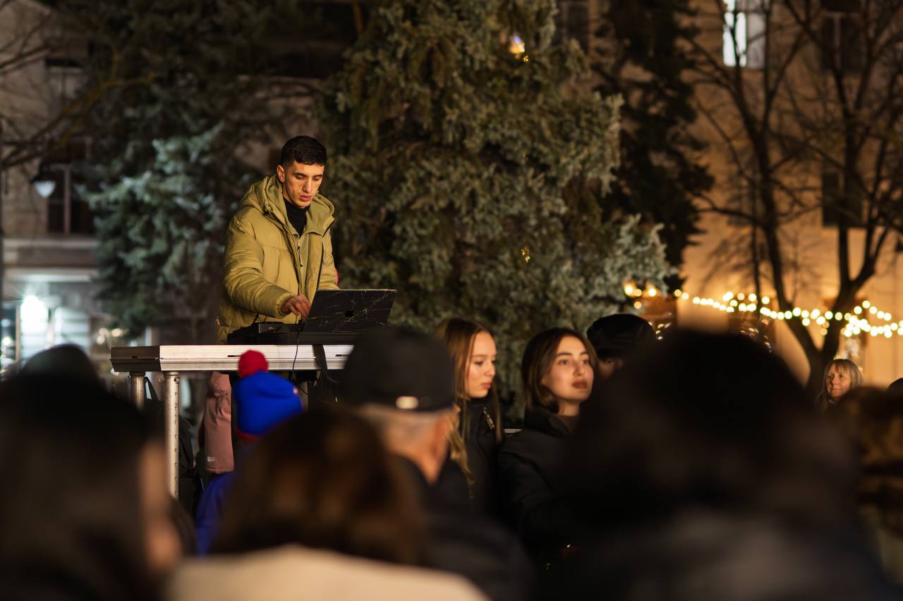 Праздничная дискотека от DJ Муфасы Праздничная дискотека от DJ Муфасы