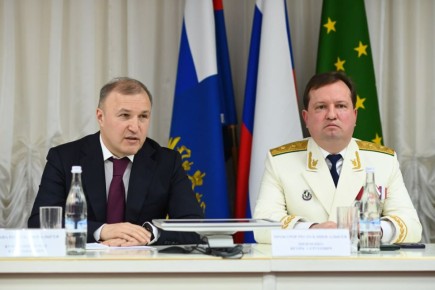 Мурат Кумпилов: В День работника прокуратуры России ряд сотрудников ведомства был отмечен заслуженными наградами и благодарностями