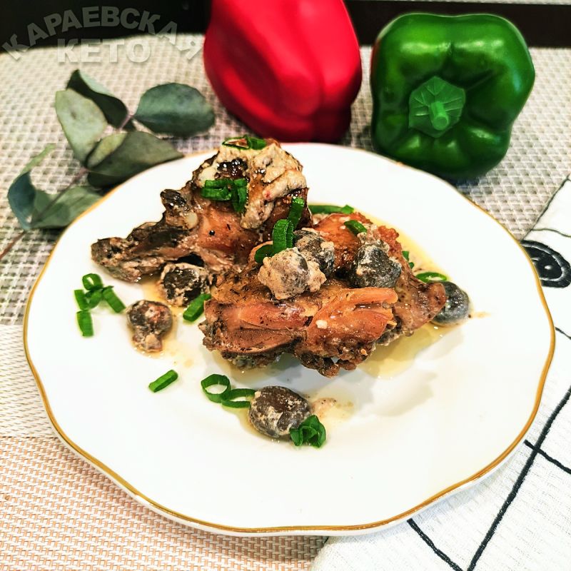 Курица с грибами в сливочном соусе: кулинарный шедевр для любой трапезы