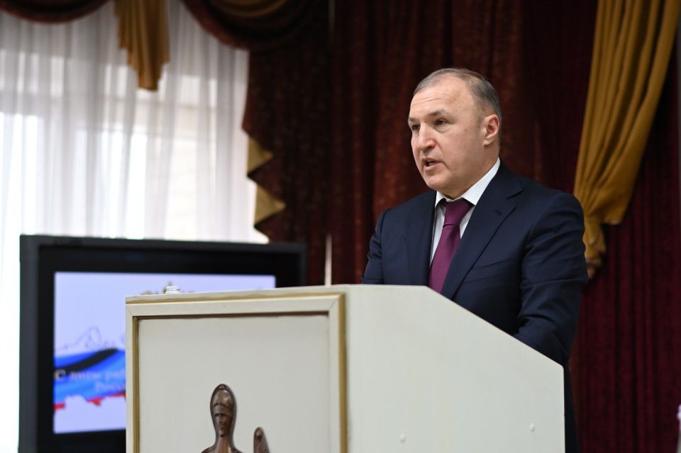 ����� ������ ��������� ����������� ����������� � ���������������� ����������