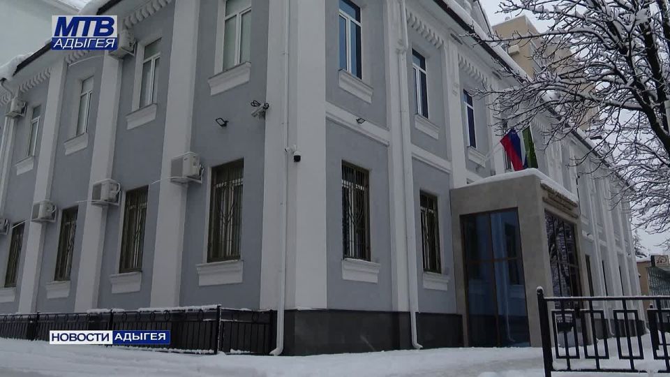 Четыре года условно за подкуп и подделку документов получил руководитель коммерческой структуры в поселке Энем, обучавший и выдававший документы сотрудникам охранных организаций