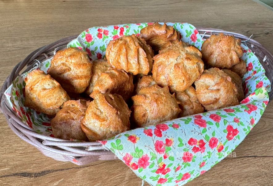 Профитроли из ржаной муки: новый взгляд на классический рецепт
