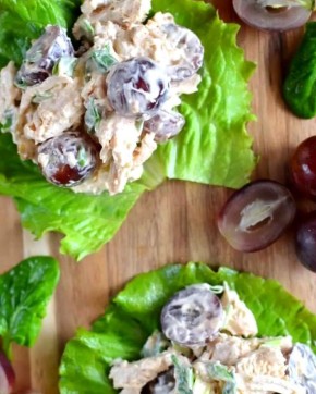 Вкусная закуска из курицы с виноградом и орехами для изысканного стола