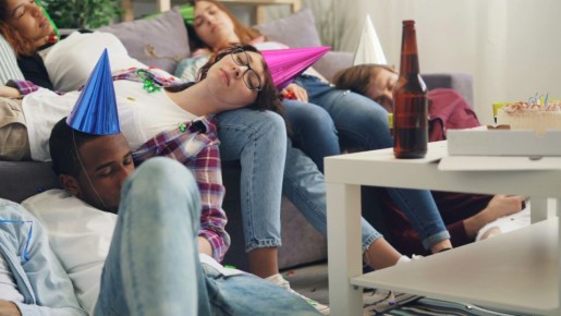 Когда возможно выселение шумного соседа: важные нюансы