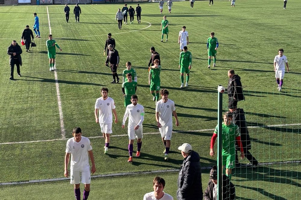 Майкопская «Дружба» сыграла вничью третий контрольный матч на предсезонном сборе