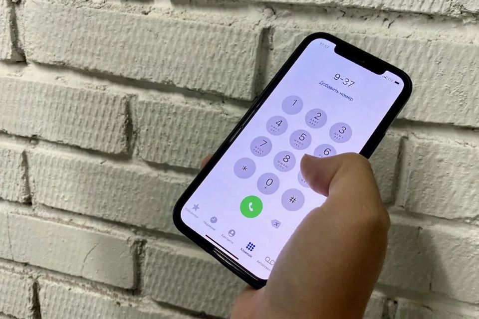 Почему ваш телефон требует такой же заботы, как руки