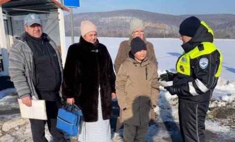 Госавтоинспекцией Майкопского района проведена акция «Безопасная дорога в зимний период»