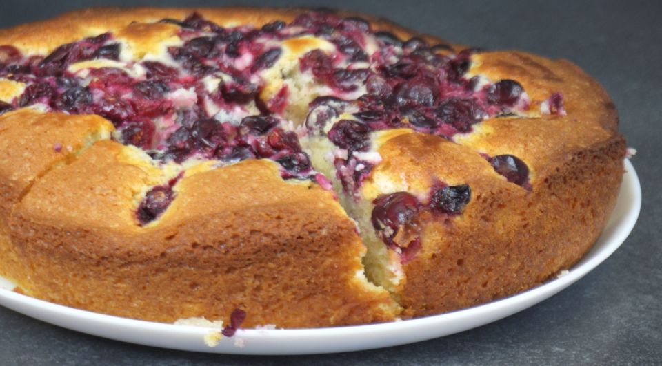 Пирог с клюквой: вкусное мгновение зимы