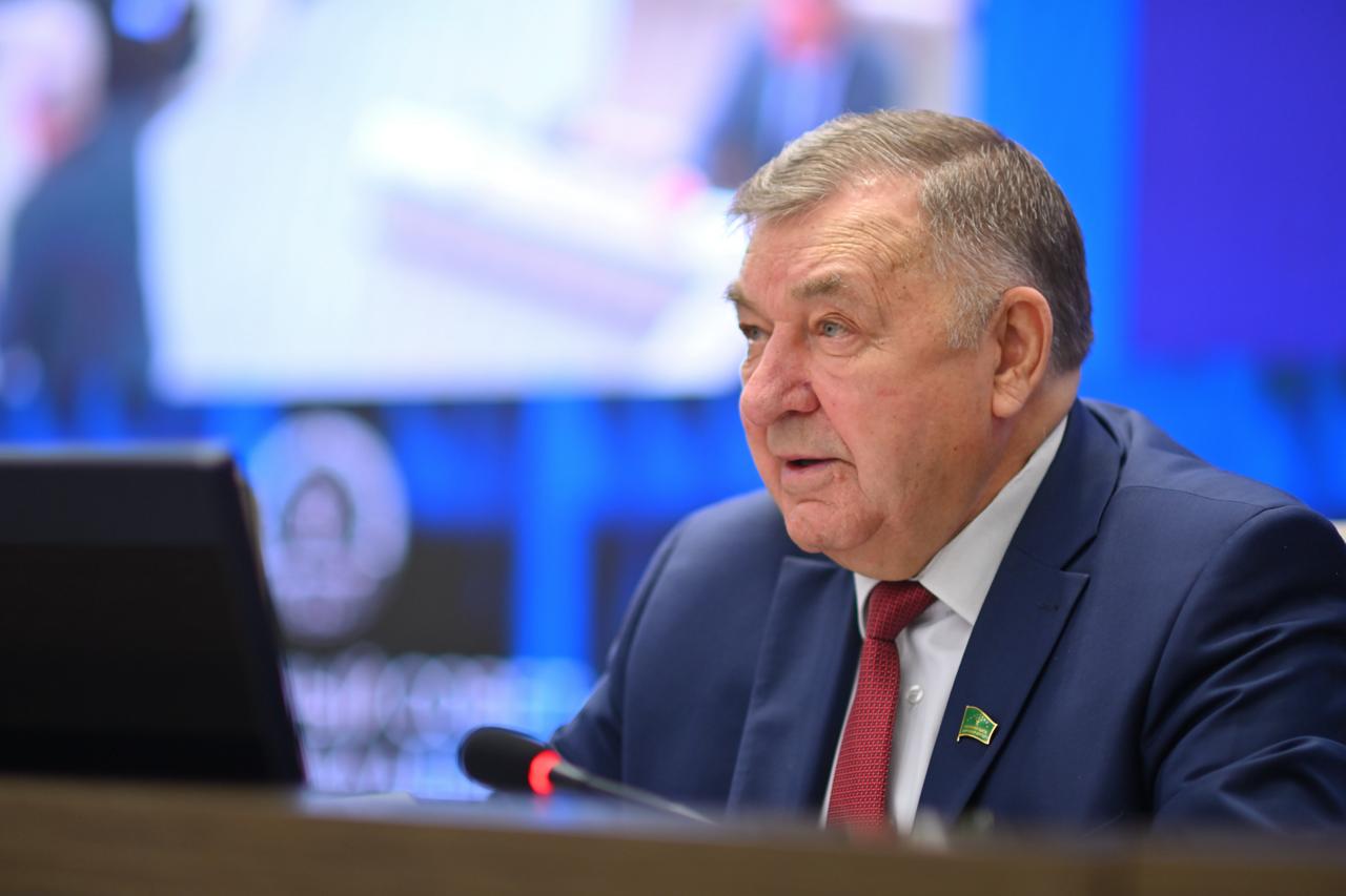 Мурат Кумпилов принял участие в заседании Госсовета – Хасэ РА Мурат Кумпилов принял участие в заседании Госсовета – Хасэ РА