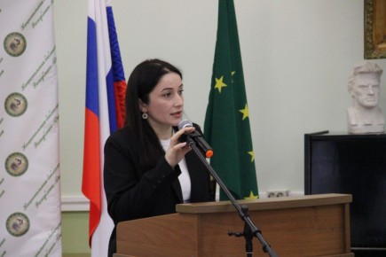 В Национальной библиотеке Республики Адыгея прошел урок исторической памяти