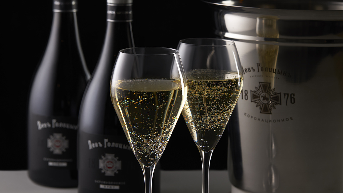 Погружение в мир игристых вин: Левъ Голицынъ и его шедевры