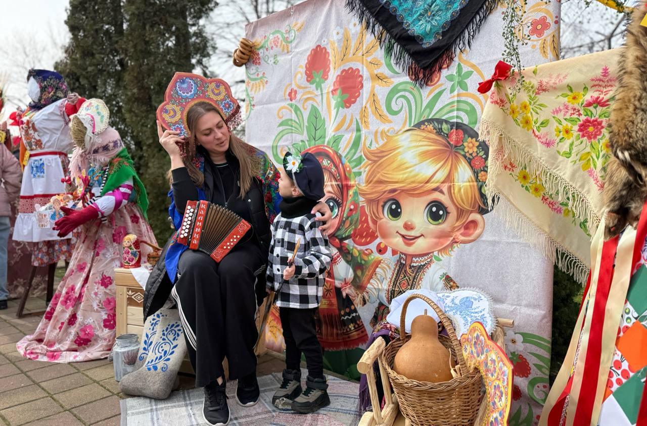 Геннадий Митрофанов: Сегодня побывал на празднике Масленицы в центре Майкопа Геннадий Митрофанов: Сегодня побывал на празднике Масленицы в центре Майкопа