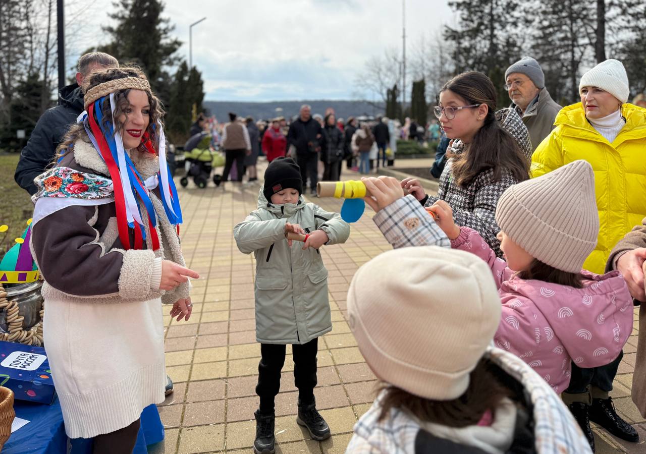 Геннадий Митрофанов: Сегодня побывал на празднике Масленицы в центре Майкопа Геннадий Митрофанов: Сегодня побывал на празднике Масленицы в центре Майкопа