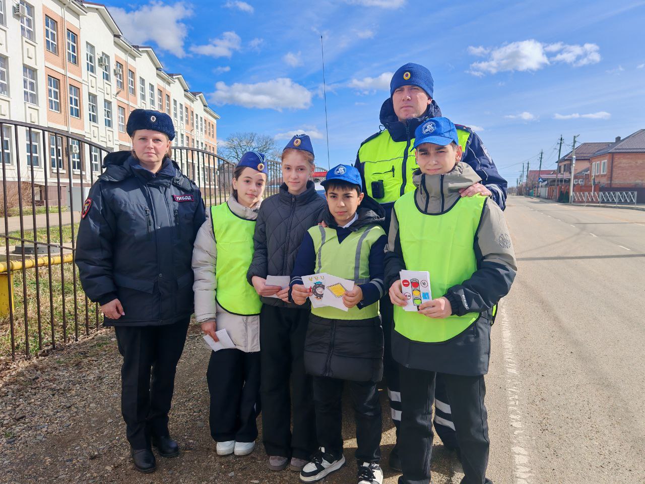 К работе Госавтоинспекции Адыгеи присоединились представители казачества и народной дружины К работе Госавтоинспекции Адыгеи присоединились представители казачества и народной дружины