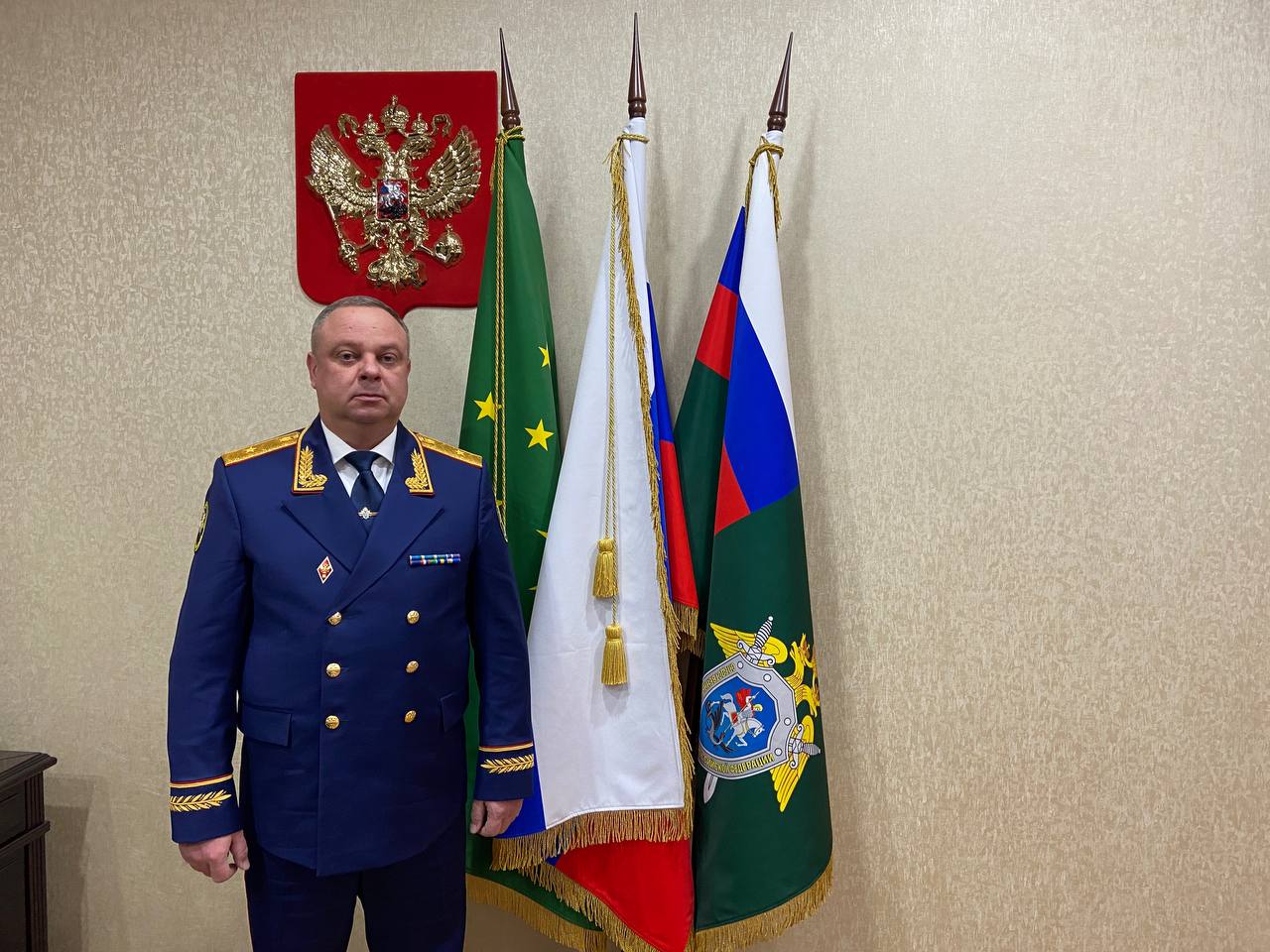 Поздравление руководителя следственного управления СК России по Республике Адыгея Василия Ларина с Днем защитника Отечества