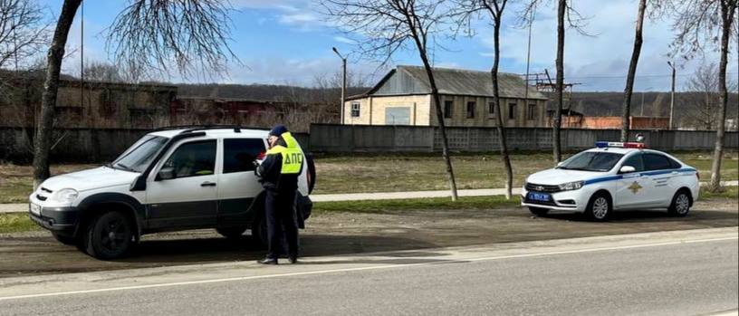 В городе Майкопе проходит ряд профилактических мероприятий «Внедорожник» В городе Майкопе проходит ряд профилактических мероприятий «Внедорожник»