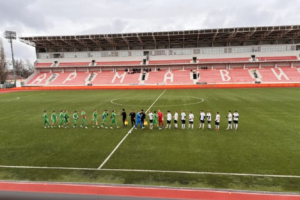 Майкопская «Дружба» добилась разгромной победы в товарищеском матче на выезде