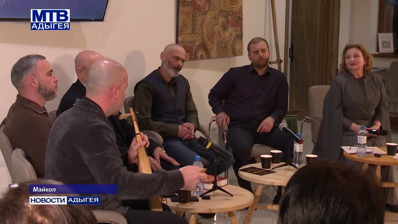 Жители и гости республики приняли участие в уникальном творческом проекте, организованном Минкультом РА и Национальным музеем республики