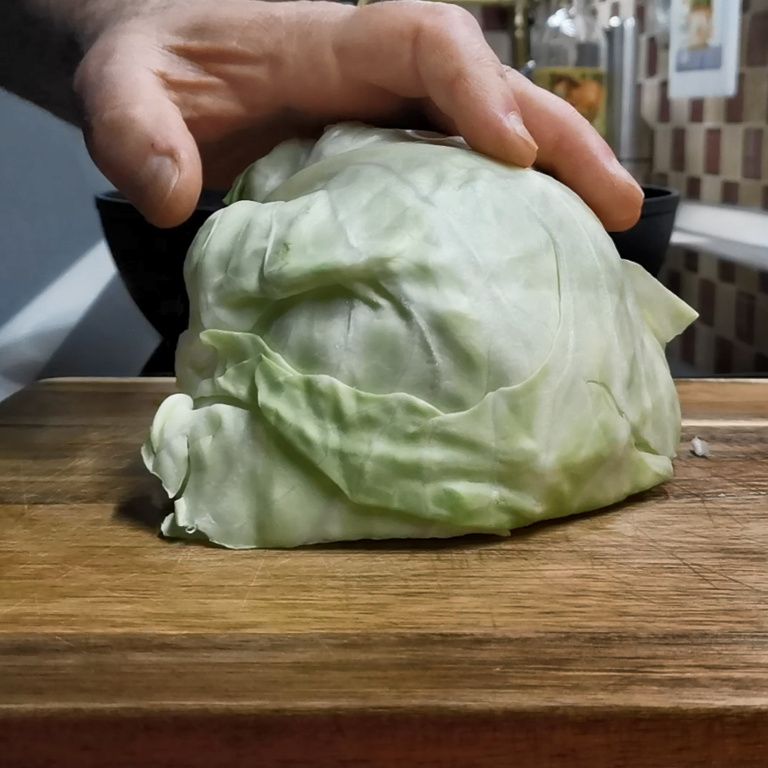 Невероятный салат из капусты, который удивит вас своим вкусом