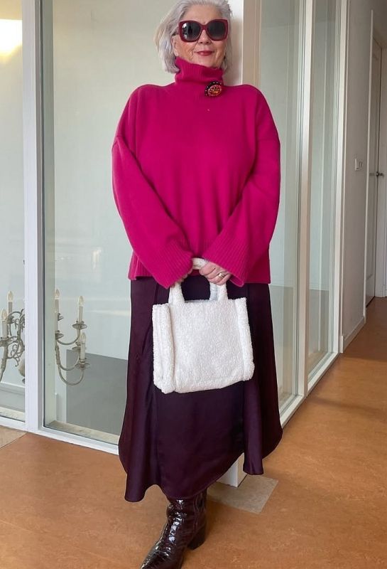 7 стильных способов носить объемный трикотаж без привязывания к скучным образам