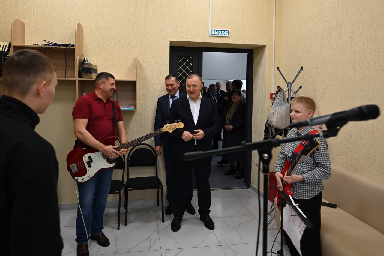 В Красногвардейском после ремонта возобновил работу Дом культуры В Красногвардейском после ремонта возобновил работу Дом культуры